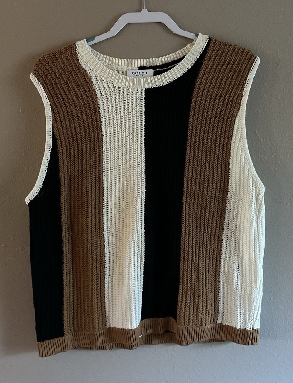 New Gilli Boutique Sleeveless Knit Top Multi Color Wave Pattern Vest XL